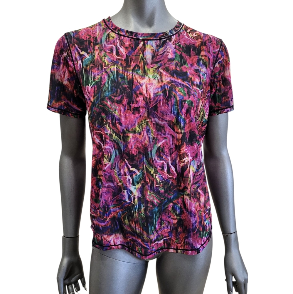 B13. Lululemon athletica multi color short sleeve Tee - Size 8 - Picture 2 of 5